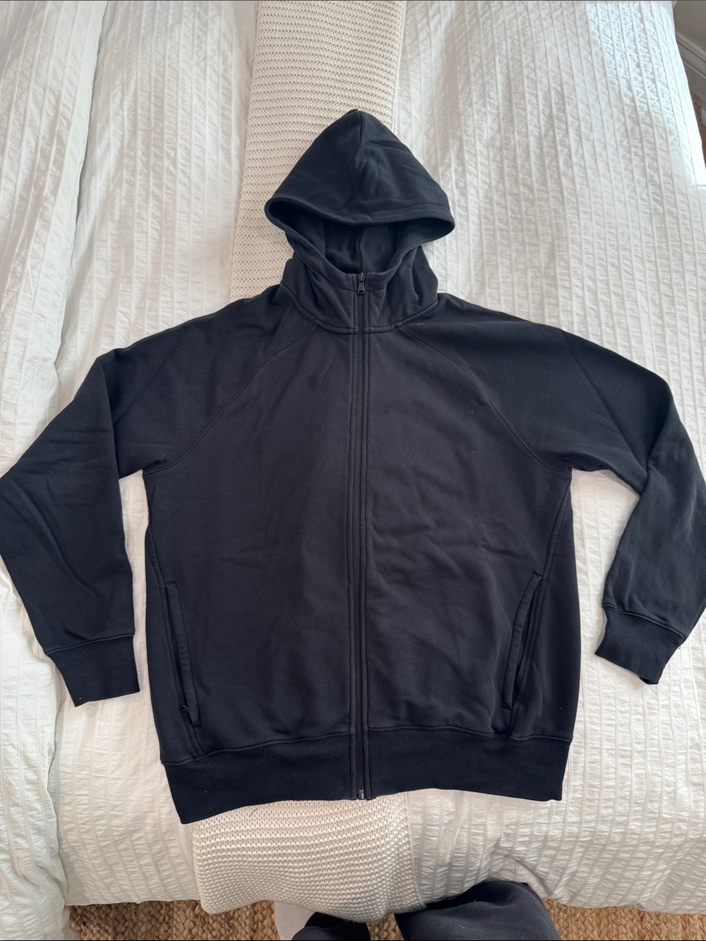 Fabletics Men's Zip-Up Hoodie Sweater in Black